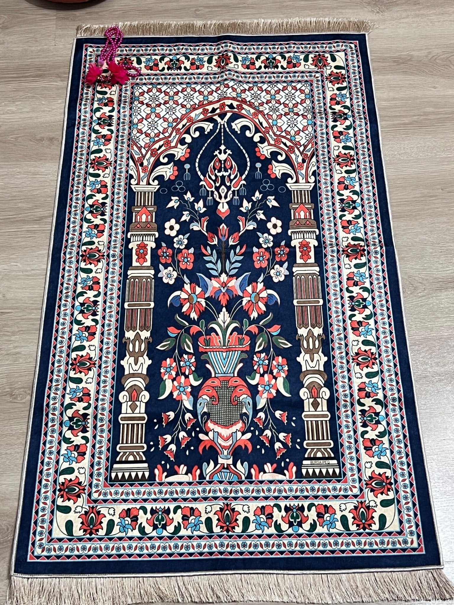 Luxury Turkish Prayer Mat - Noor Books