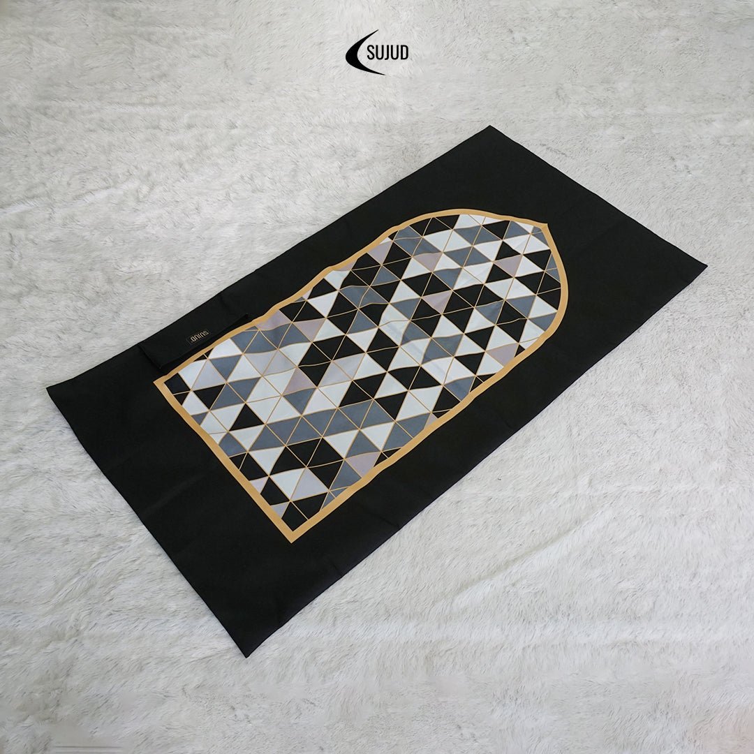 Prayer Mat - Black Geometry - Noor Books